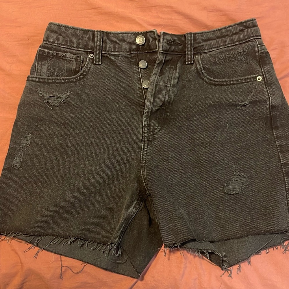 High rise frayed shorts